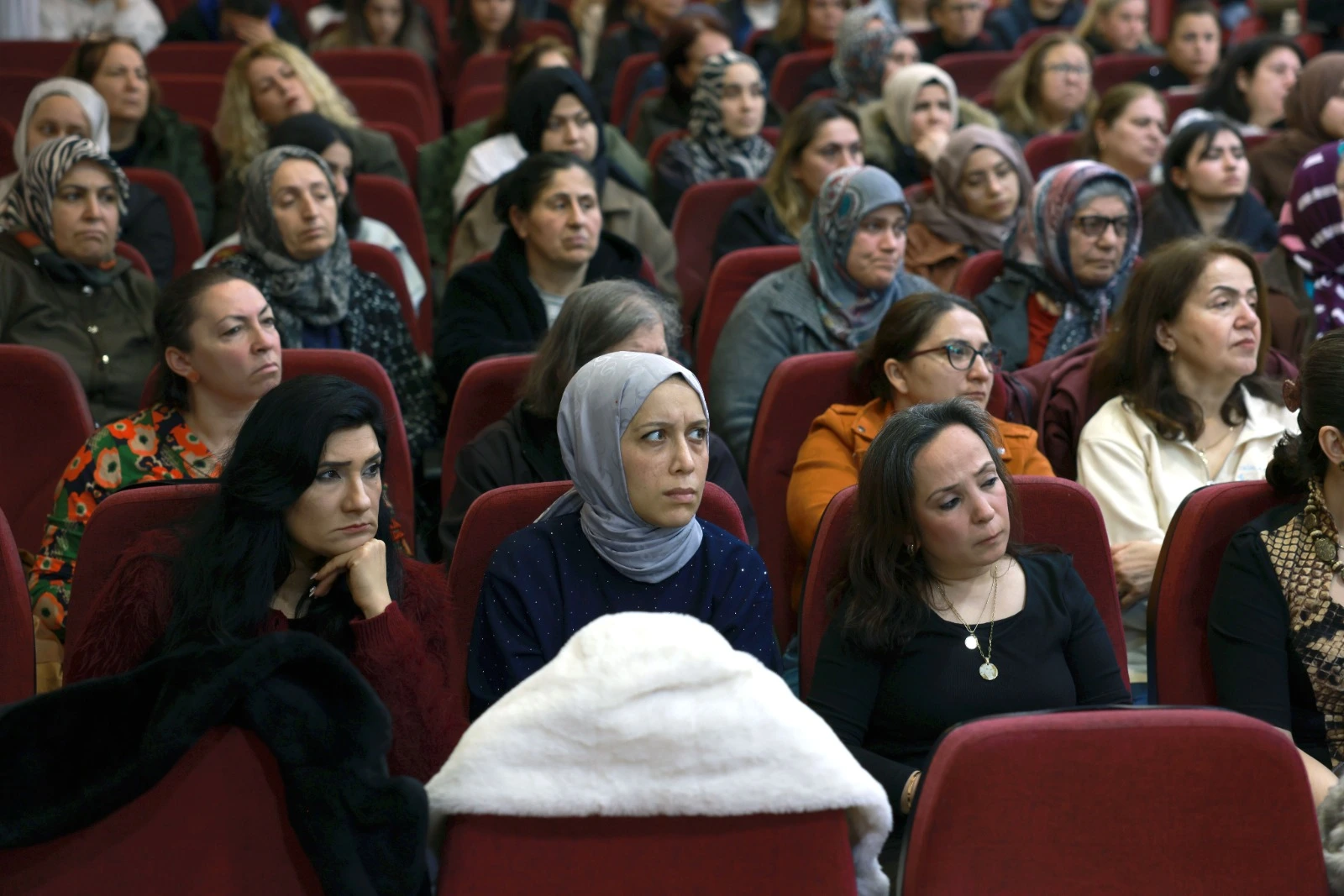 BayraklÄ±âda Madde BaÄÄ±mlÄ±lÄ±ÄÄ±na KarÅÄ± Annelerle FarkÄ±ndalÄ±k EÄitimi (3)-1775831442306.webp